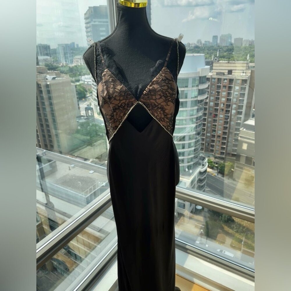 🆕 SELF PORTRAIT 🧿 NWT Black Lace Satin Maxi Dress, Sz US 2 / UK 6 - Picture 3 of 16
